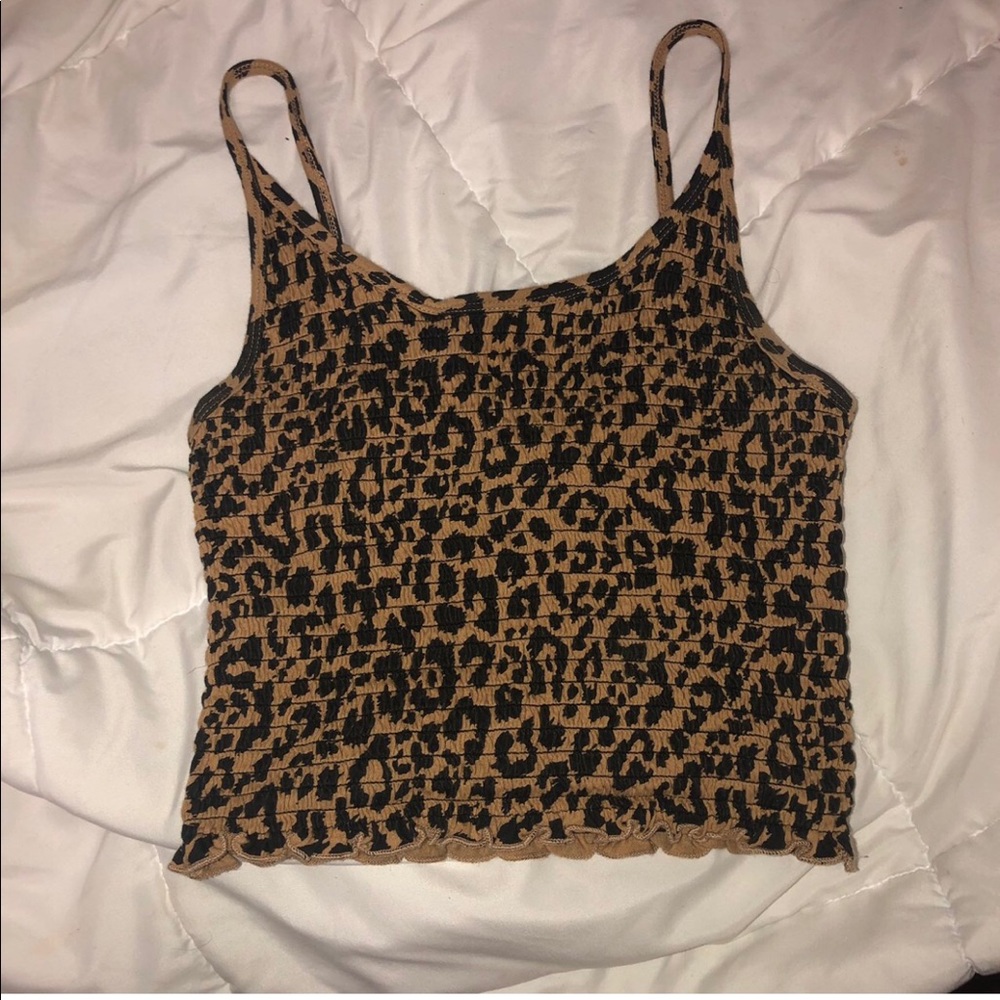 Cheetah leopard print crop tank top from hollister